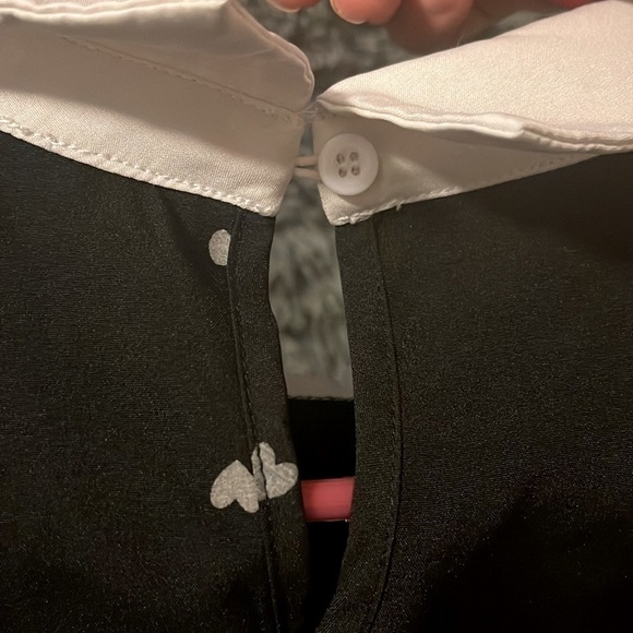 NWT🤍 Confetti Heart Print Contrast Panel Blouse 5️⃣✖️3️⃣0️⃣ - Picture 10 of 10